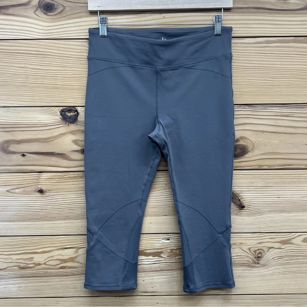 ALO Yoga Capri Leggings- Brown - Picture 6 of 8
